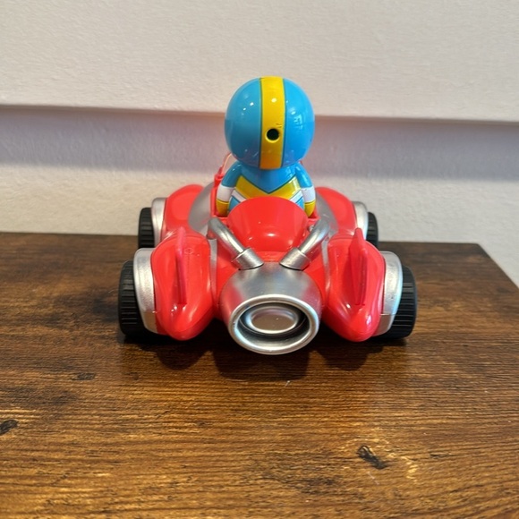 Ryan's World Race Car for 3 “ Figure Pull Back Action Bonkers Toy with Blue Ryan - Picture 3 of 7